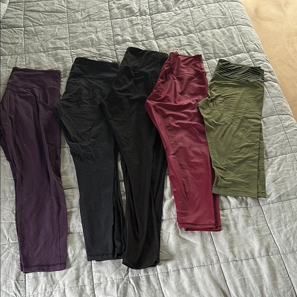 Set of 5 Leggings in Various Colors - Picture 1 of 1